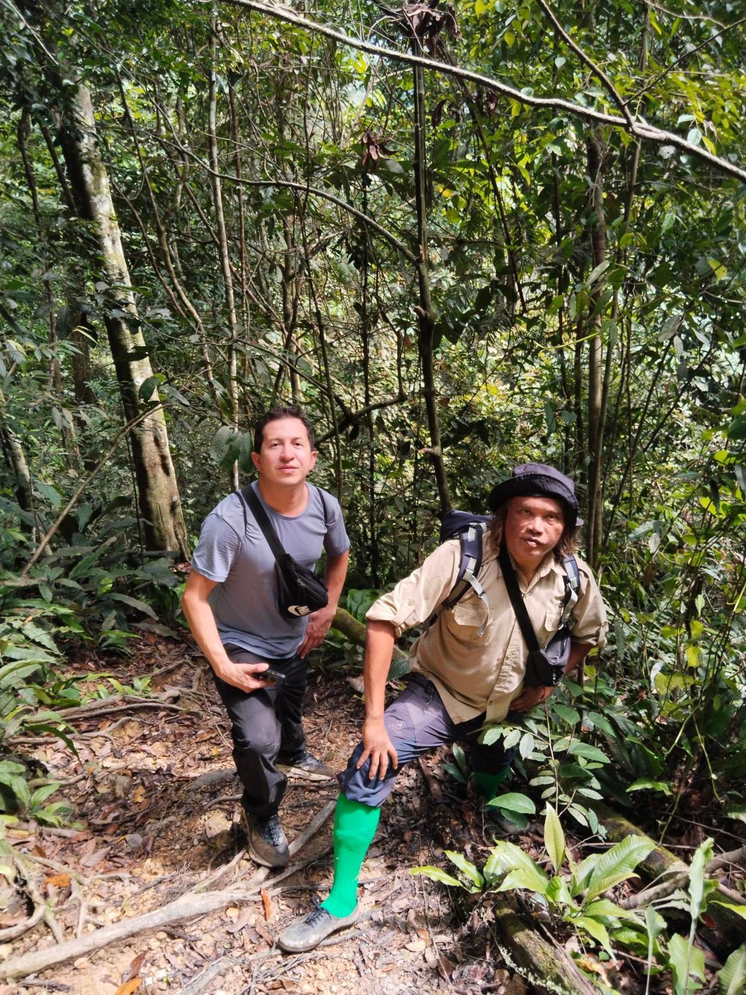 Jhony'S Backpacker-Guest House Only Stay Here Book Treking With Us Bukit Lawang Exterior photo